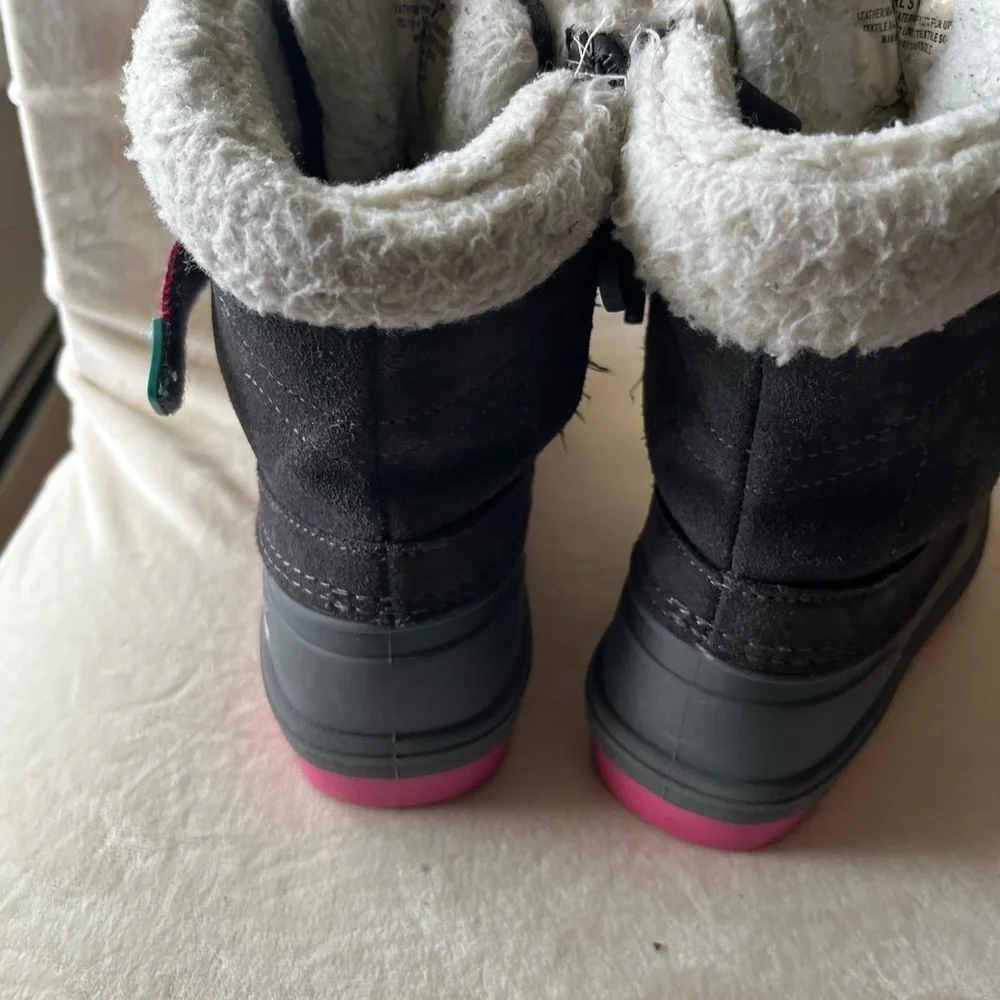 Cat & Jack Gray and Pink Winter Boots Waterproof Insulated